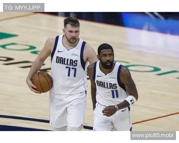 森林狼首发上半场出现11次失误，三分合计10中0